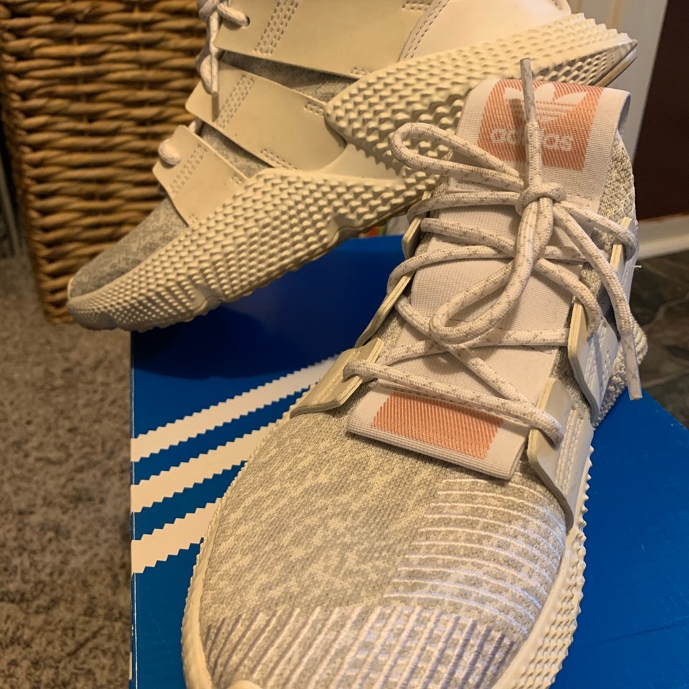 White Addidas
